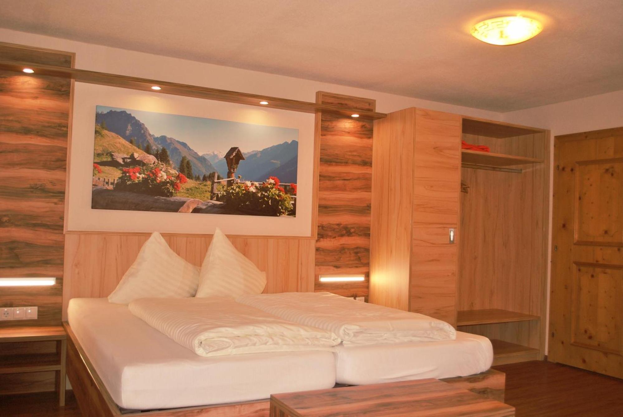 Hotel Pension Haid Sankt Leonhard im Pitztal Exterior foto